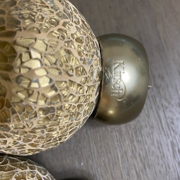 Curtain rod end knobs - Picture 4 of 5